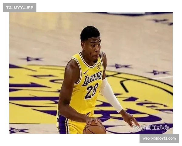 八村塁篮板争抢积极,湖人前锋防守贡献显著 八村塁篮板争抢积极,湖人前锋防守贡献显著